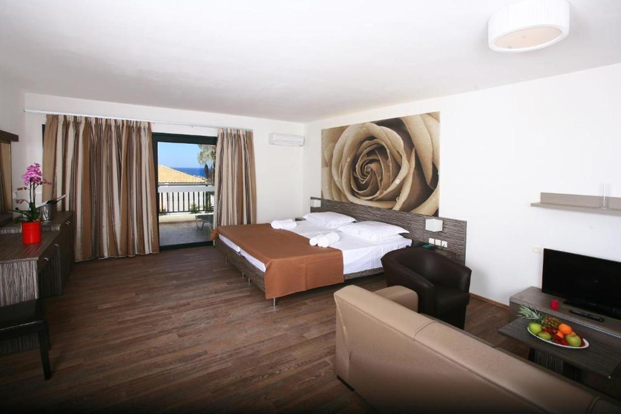 Eurohotel Katrin Suites (Adults Only) Hersonissos  Exterior photo